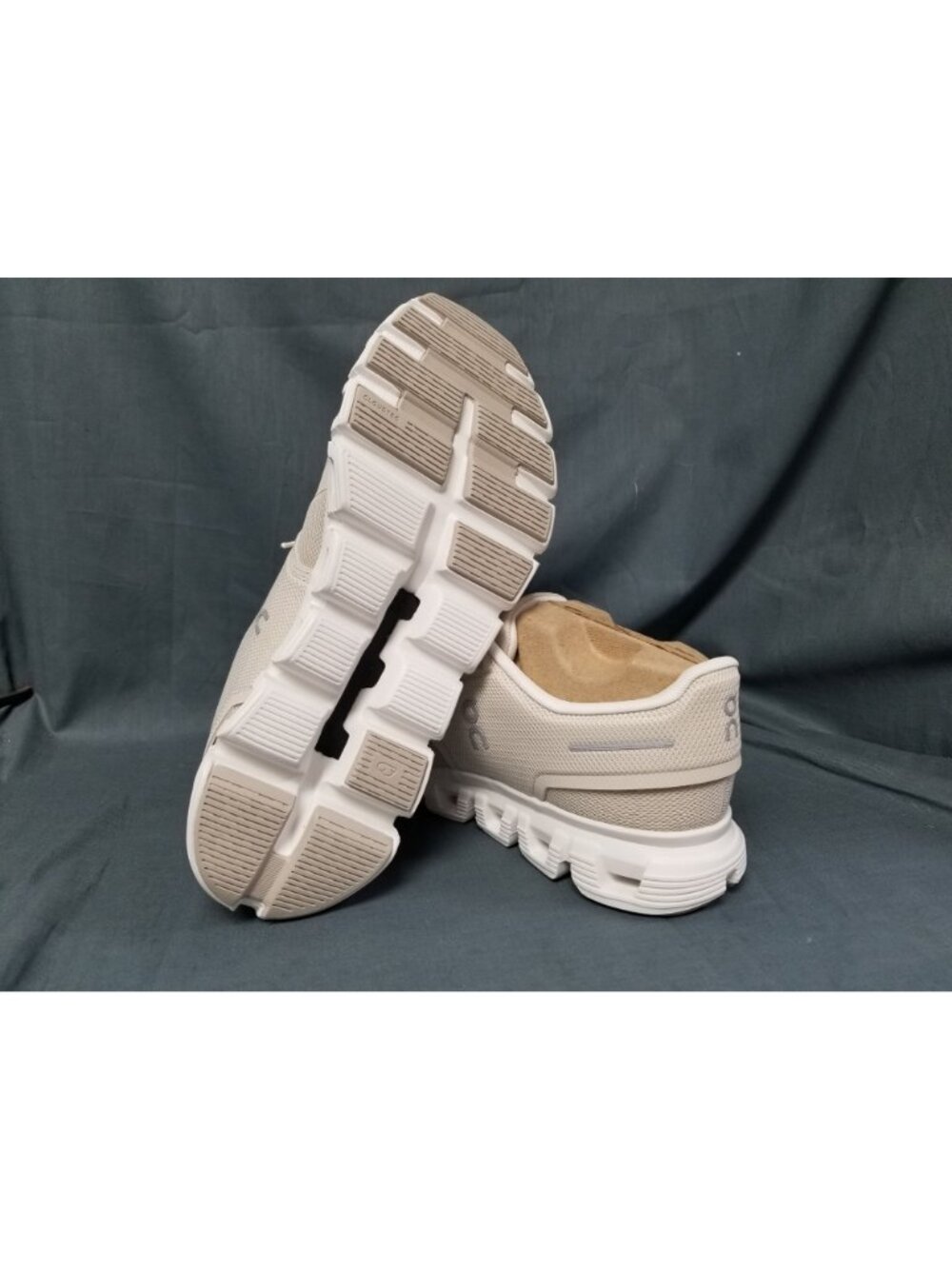 On Running Cloud 6 Pearl White 3WF10060755 Women's Size 7.5 NEW NO BOX! - Picture 2 of 12